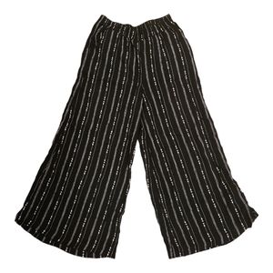 Carly Jean Size S Lightweight Pants